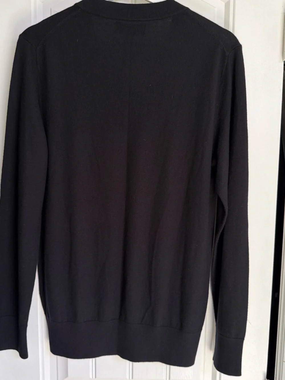 Banana Republic Men's Black V-Neck Sweater